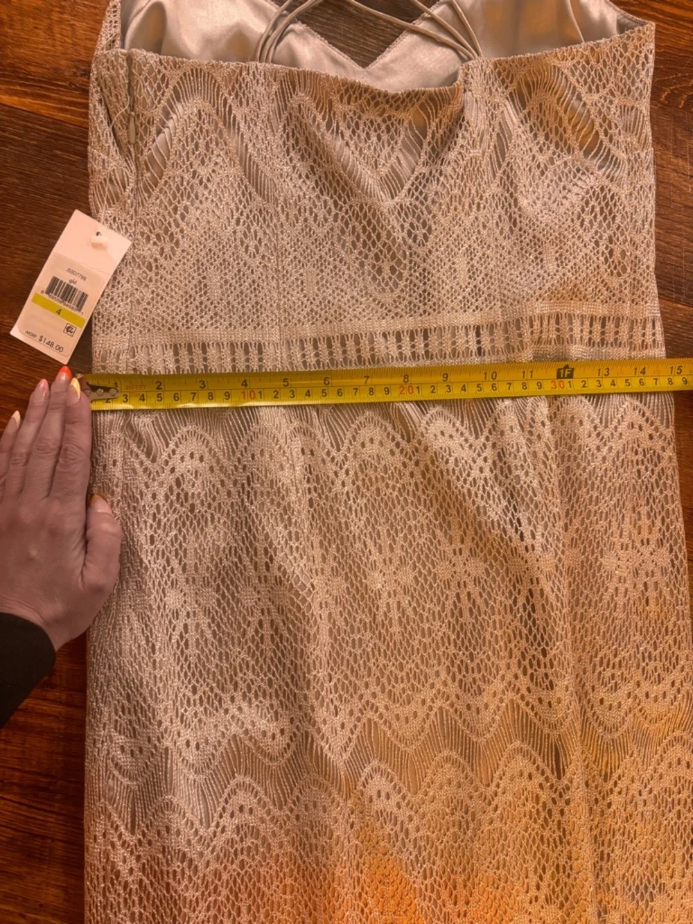 ⭐️NWT Jessica Simpson Crochet Fringe Dress Size 4 Taupe Boho Festival Beach Mini - Picture 11 of 16